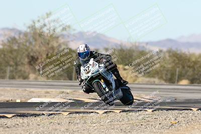 media/Dec-06-2025-CVMA (Sat) [[4a896cc04c]]/Race 6-Formula Twins-Formula 40 UL/